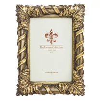 FÉNYKÉPTARTÓ KERET ARANY SZÍNBEN 20 CM